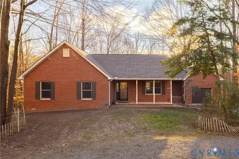 3843 Broad Street Rd, Gum Spring, VA 23065