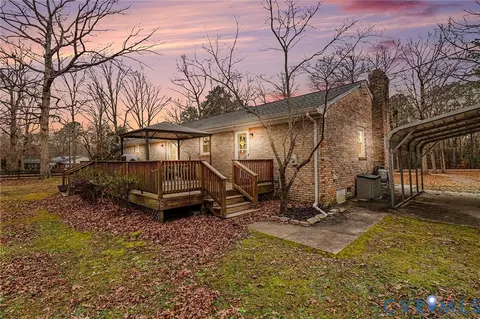 9107 Dabney Dr, Sutherland, VA 23885 photo 2
