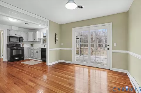 9107 Dabney Dr, Sutherland, VA 23885 photo 10