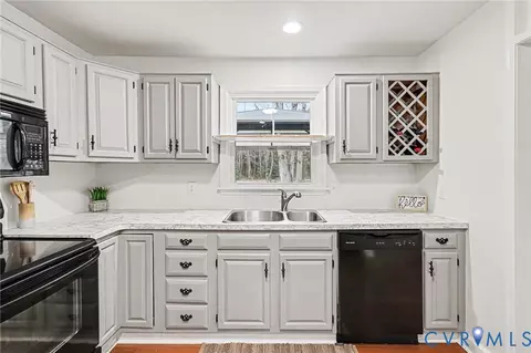9107 Dabney Dr, Sutherland, VA 23885 photo 15