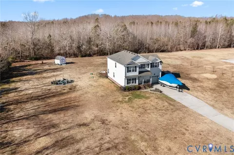 4015 Sleepy Hole Rd, Suffolk, VA 23435