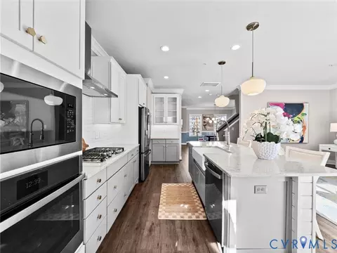 Kitchen - 5301 Bindery Ln, Richmond, VA 23230 photo 5 of 5
