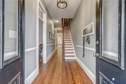 Entry Way - 2706 E Franklin St, Richmond, VA 23223 photo 1 of 3