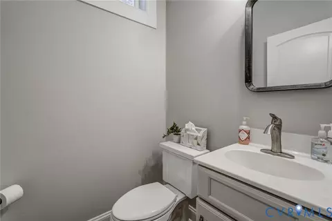 Bath - 2706 E Franklin St, Richmond, VA 23223 photo 1 of 4