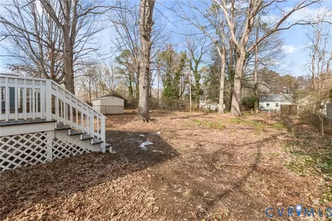 Exterior - 2012 E Nine Mile Rd, Sandston, VA 23150 photo 2 of 4