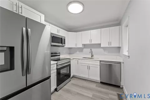 Kitchen - 2012 E Nine Mile Rd, Sandston, VA 23150 photo 2 of 2