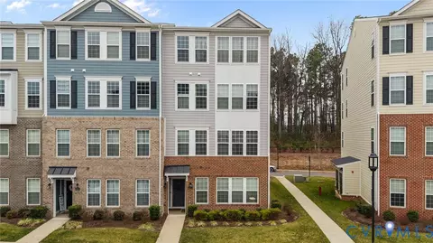 4631 Wistar Creek Dr #A, Henrico, VA 23228