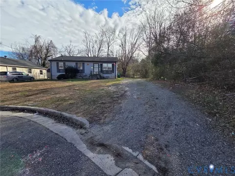 1530 Stark St, Petersburg, VA 23803