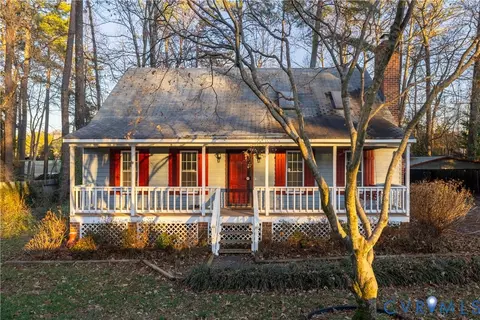 8637 Den Bark Dr, Richmond, VA 23235