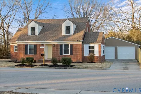 12497 Lee Ave, Stony Creek, VA 23882