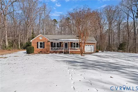 911 Hallsboro Rd, Midlothian, VA 23112