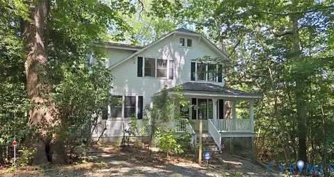 235 Oak Point Dr, Lancaster, VA 22503