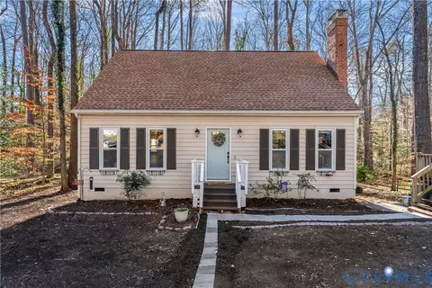 13207 Court Ridge Rd, Midlothian, VA 23112
