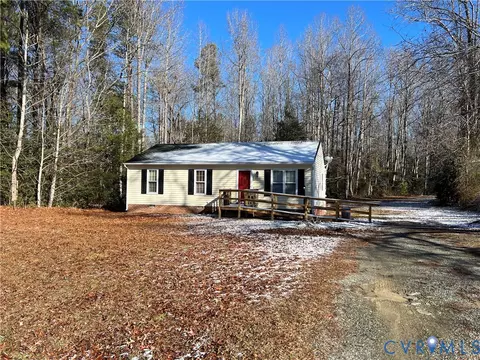 48 Willow Oak Ct, Aylett, VA 23009