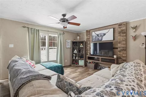 Living - 930 Evans Rd, Powhatan, VA 23139 photo 2 of 2