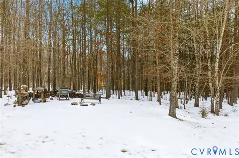 Exterior - 930 Evans Rd, Powhatan, VA 23139 photo 2 of 3