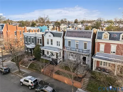 View/Area - 2005 Stuart Ave, Richmond, VA 23220 photo 2 of 5