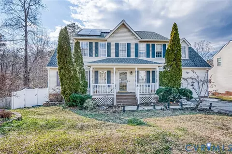 13542 Laketree Dr, Chester, VA 23831