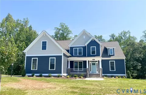 4031 Robins Ridge Dr, Moseley, VA 23120