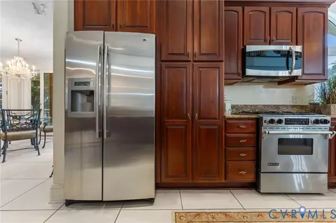 Kitchen - 1356 Eagles Trce, Lancaster, VA 22503 photo 2 of 7