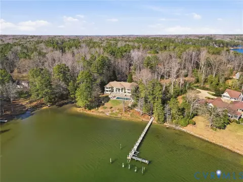 View/Area - 1356 Eagles Trce, Lancaster, VA 22503 photo 3 of 8