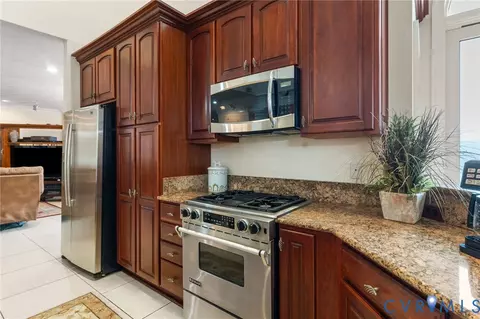 Kitchen - 1356 Eagles Trce, Lancaster, VA 22503 photo 5 of 7