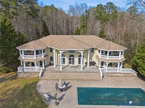 1356 Eagles Trce, Lancaster, VA 22503