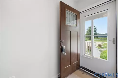 Entry Way - 6019 Otterdam Rd, Waverly, VA 23890 photo 1 of 2