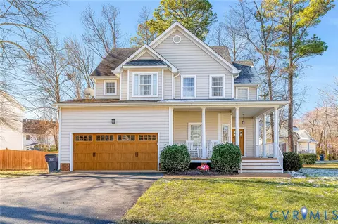 608 Old Station St, Ashland, VA 23005