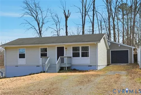 3211 Sylvania Rd, Chester, VA 23831
