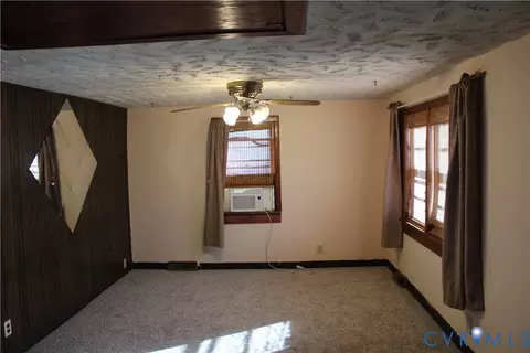 9120 Samaria Ln, Providence Forge, VA 23140 photo 2