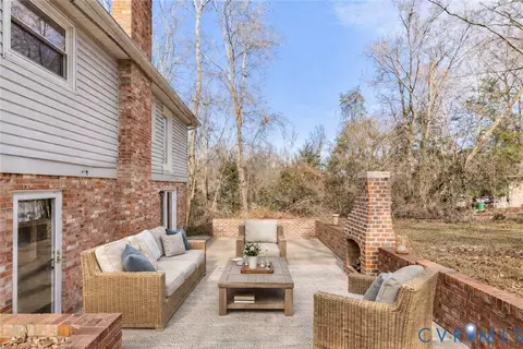 Exterior - 13101 Harrowgate Rd, Chester, VA 23831 photo 2 of 8