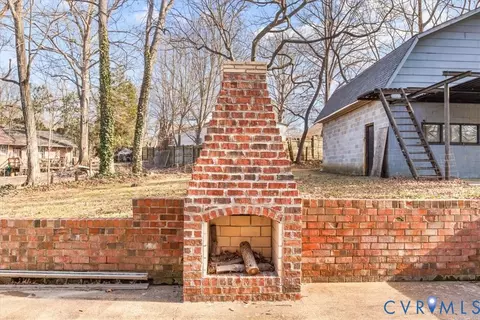 Exterior - 13101 Harrowgate Rd, Chester, VA 23831 photo 5 of 8