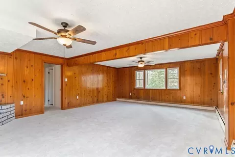 Living - 13101 Harrowgate Rd, Chester, VA 23831 photo 5 of 8