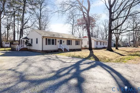 2331 Buena Vista Blvd, Chester, VA 23831
