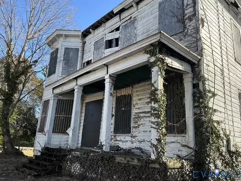 640 W Washington St, Petersburg, VA 23803