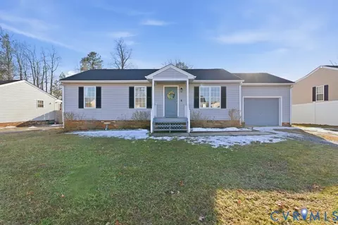 11531 Bailey Woods Dr, Midlothian, VA 23112