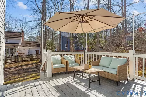 Exterior - 3203 Barnes Spring Ct, Midlothian, VA 23112 photo 5 of 10