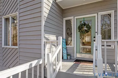 Exterior - 3203 Barnes Spring Ct, Midlothian, VA 23112 photo 2 of 10