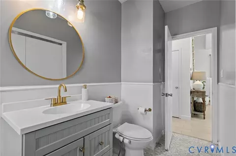 Bath - 3203 Barnes Spring Ct, Midlothian, VA 23112 photo 2 of 5