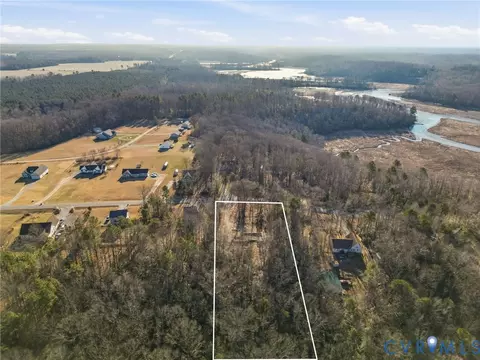 358 Poplar Springs Dr, Essex, VA 22560
