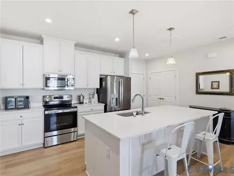6601 Citory Way #304, Moseley, VA 23120