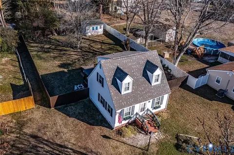 151 Badger Rd, Deltaville, VA 23043