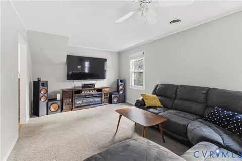 Living - 12212 Deerhurst Dr, Midlothian, VA 23113 photo 2 of 2