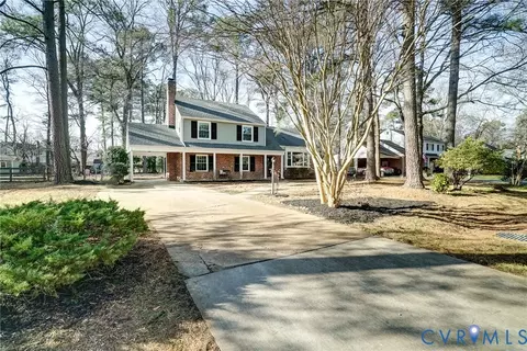 2910 Shoreham Dr, Richmond, VA 23235