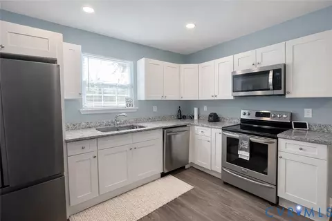 1108 Bolling St, Petersburg, VA 23803