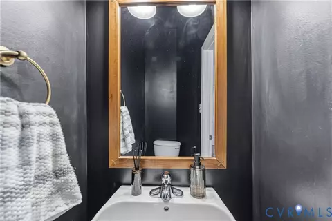 Bath - 940 Gorham Ct, Midlothian, VA 23114 photo 1 of 5