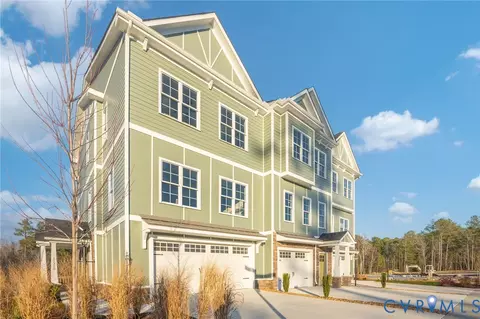 6412 Sanford Springs Cv, Midlothian, VA 23112