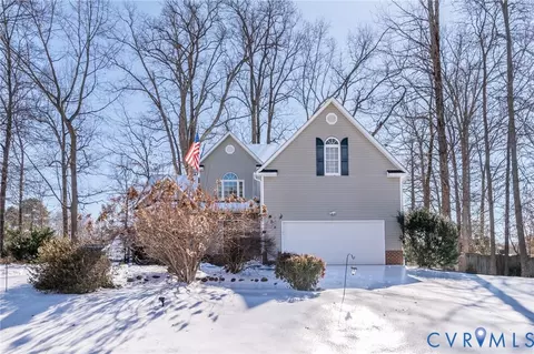 4613 Greywater Dr, Chester, VA 23831