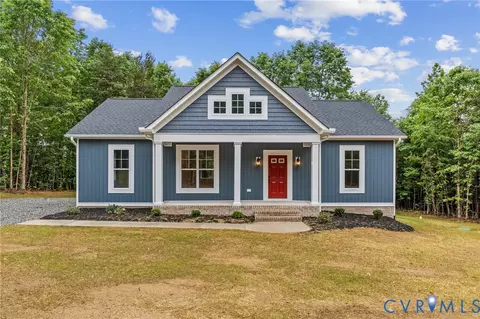 67 Petersville Rd, New Canton, VA 23123